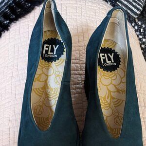 Fly London Teal Wedges 37 Suede